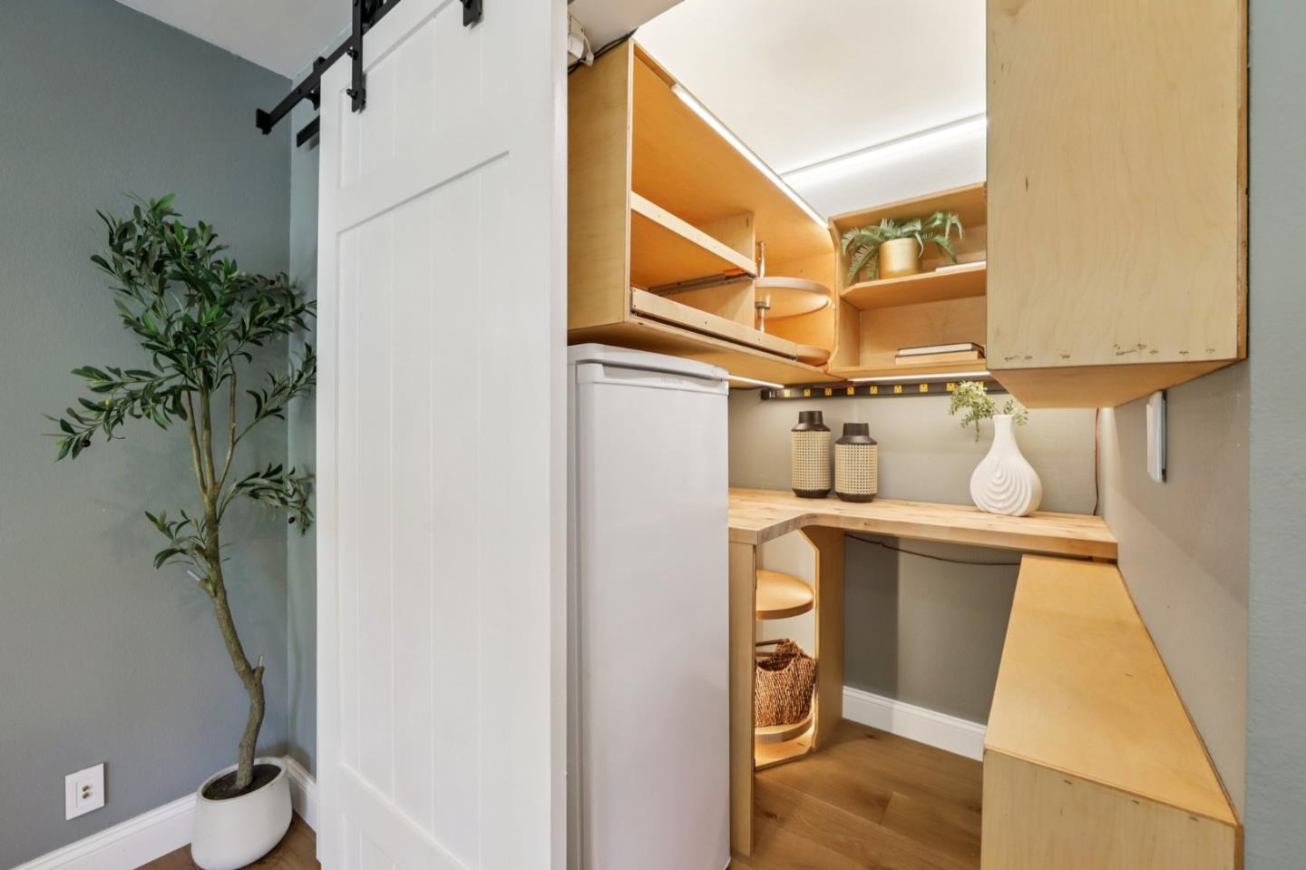 Detail Gallery Image 43 of 105 For 3161 Markwood Ct, San Jose,  CA 95148 - 5 Beds | 3 Baths