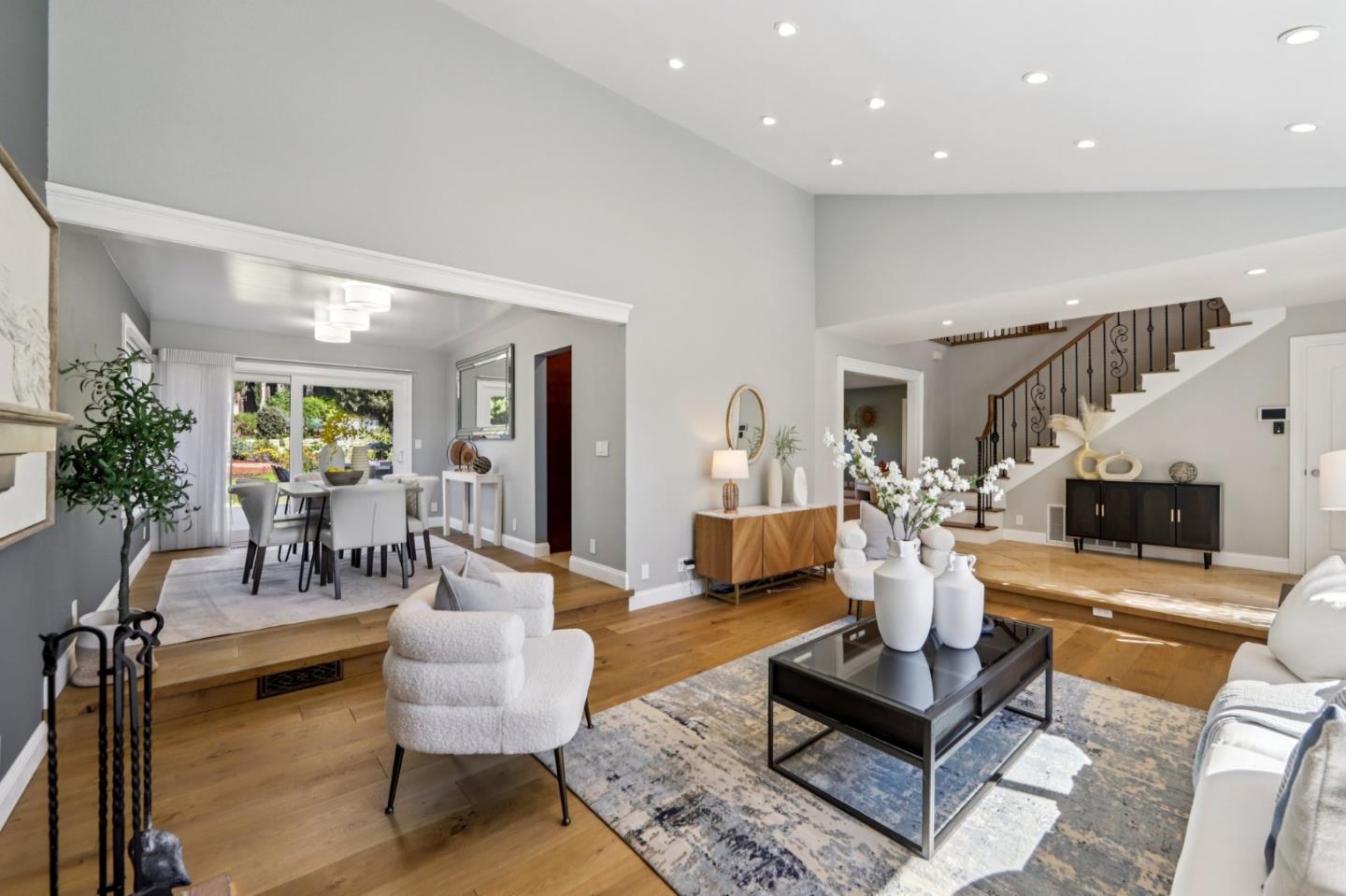 Detail Gallery Image 5 of 105 For 3161 Markwood Ct, San Jose,  CA 95148 - 5 Beds | 3 Baths