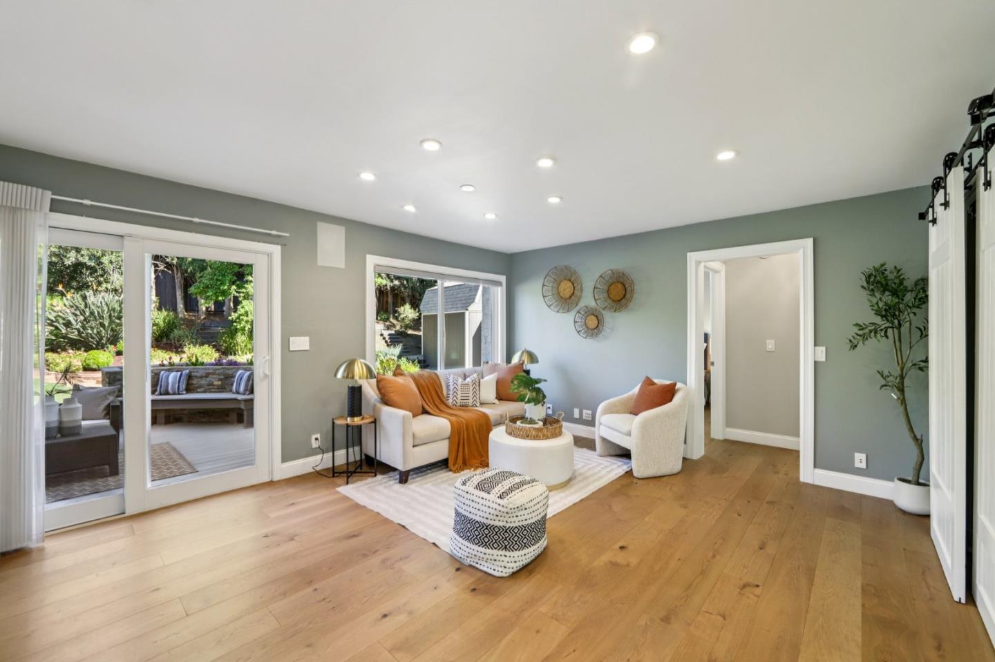 Detail Gallery Image 8 of 105 For 3161 Markwood Ct, San Jose,  CA 95148 - 5 Beds | 3 Baths