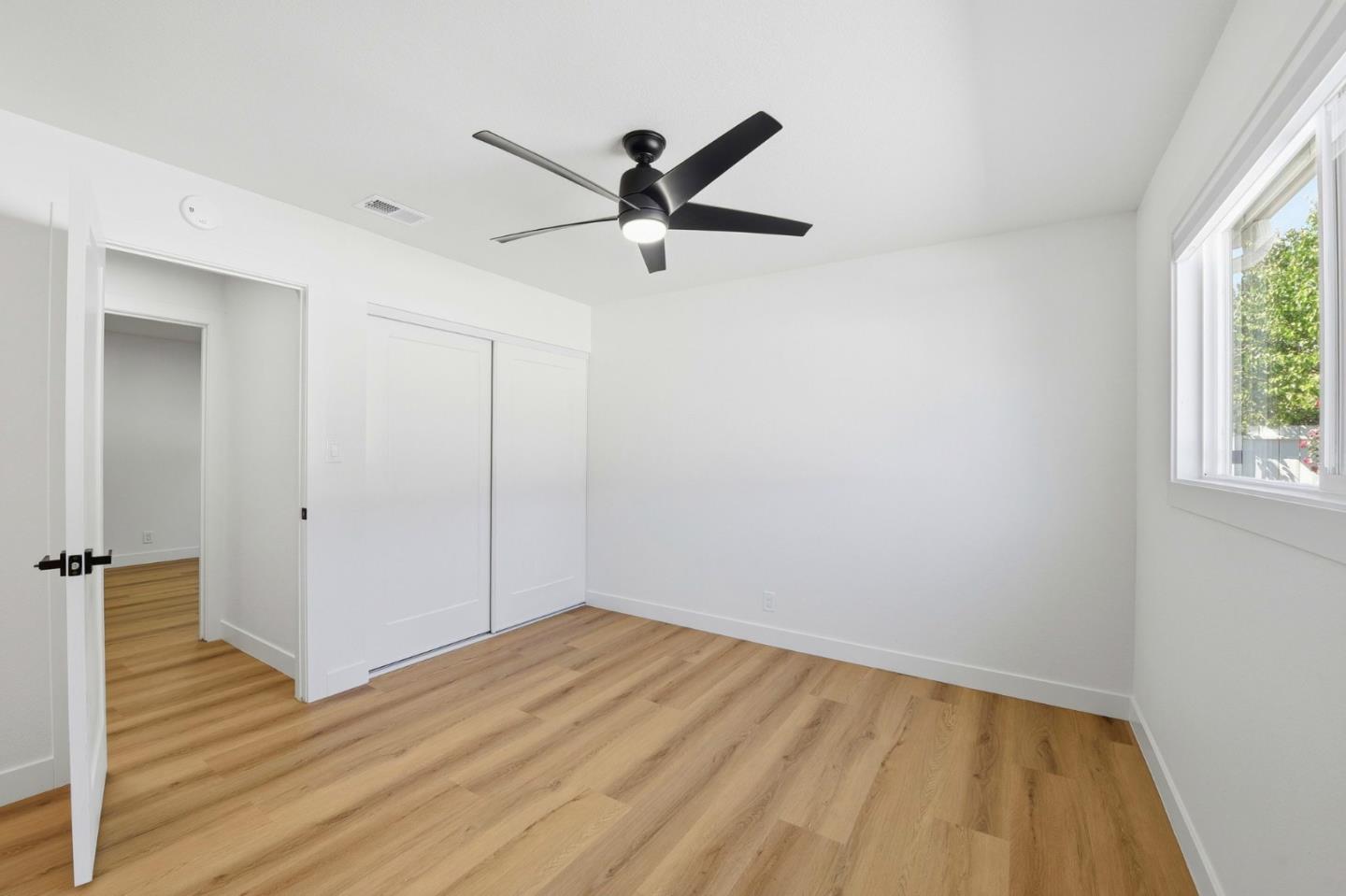 Detail Gallery Image 19 of 32 For 723 Anvil Ct, San Jose,  CA 95133 - 4 Beds | 2 Baths