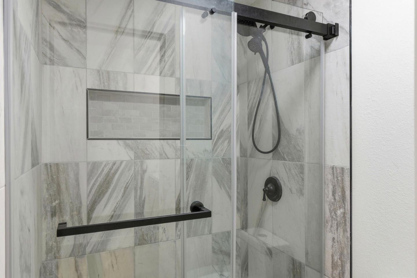 Detail Gallery Image 25 of 32 For 723 Anvil Ct, San Jose,  CA 95133 - 4 Beds | 2 Baths