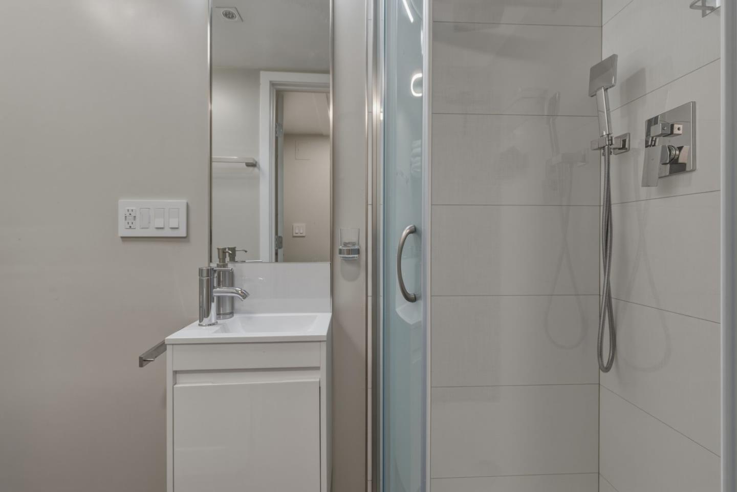 Photo #16: ML82042118 Listing: Photo #16