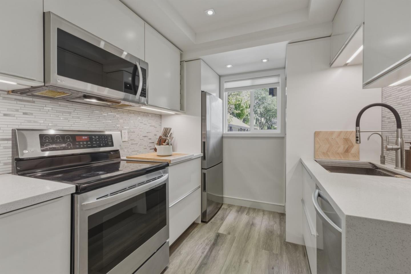 Photo #6: ML82042118 Listing: Photo #6