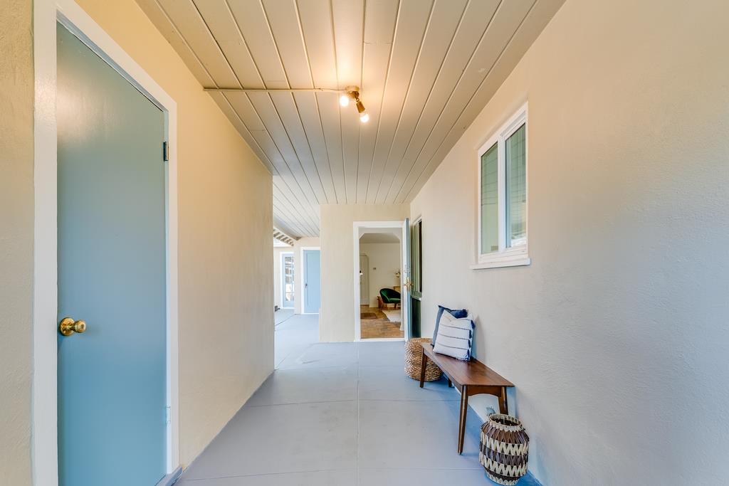 Detail Gallery Image 21 of 23 For 2620 Middlefield Rd, Palo Alto,  CA 94306 - 2 Beds | 1/1 Baths