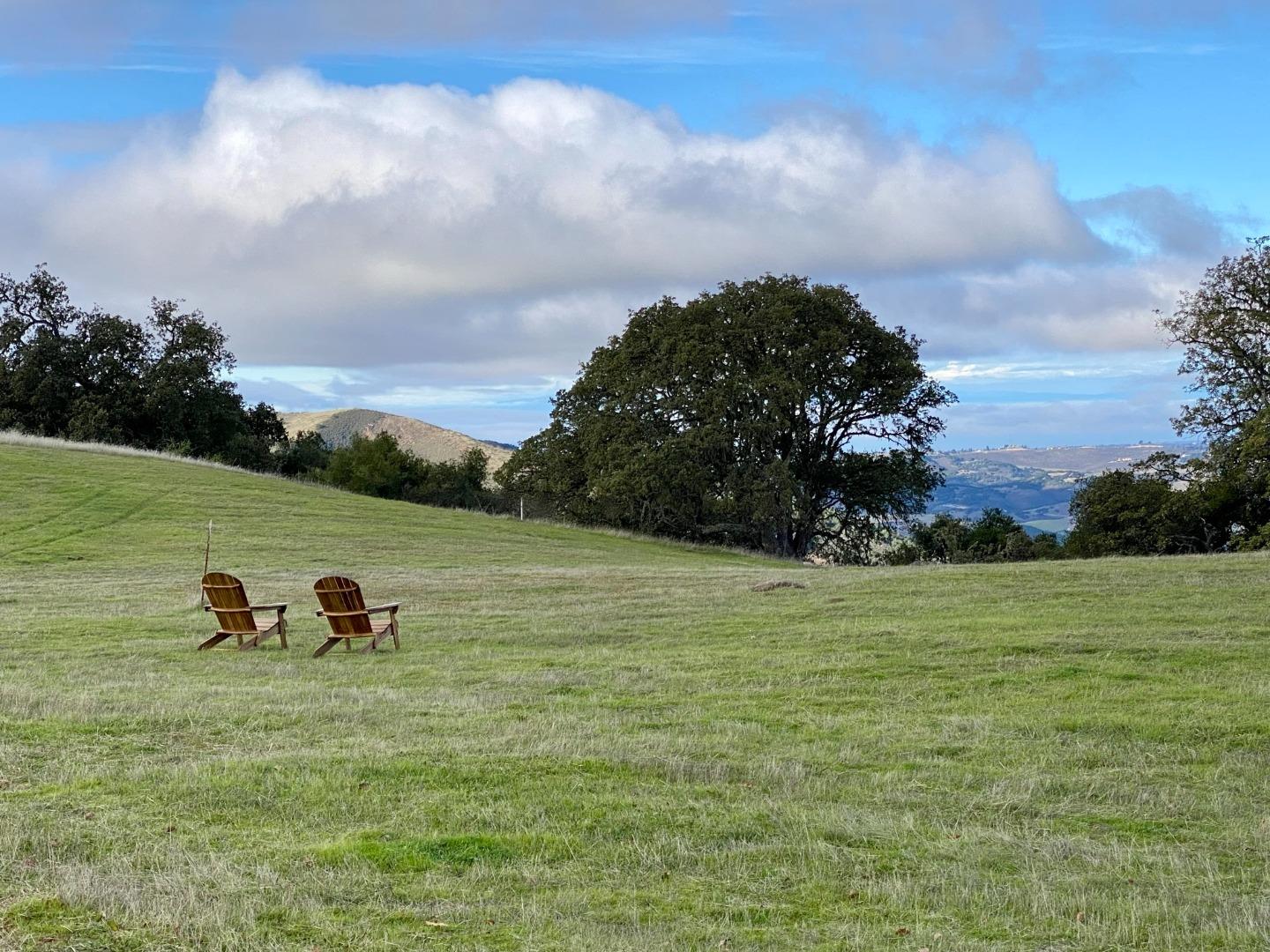 Detail Gallery Image 8 of 18 For 24 Vasquez Trl, Carmel,  CA 93923 - – Beds | – Baths