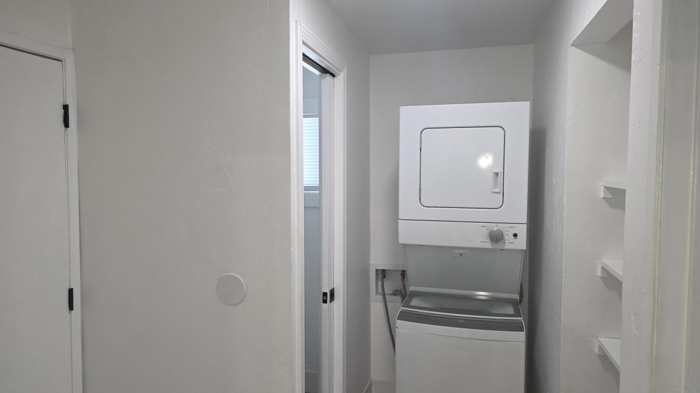 Detail Gallery Image 8 of 8 For 1640 Judson St, Seaside,  CA 93955 - 3 Beds | 1 Baths