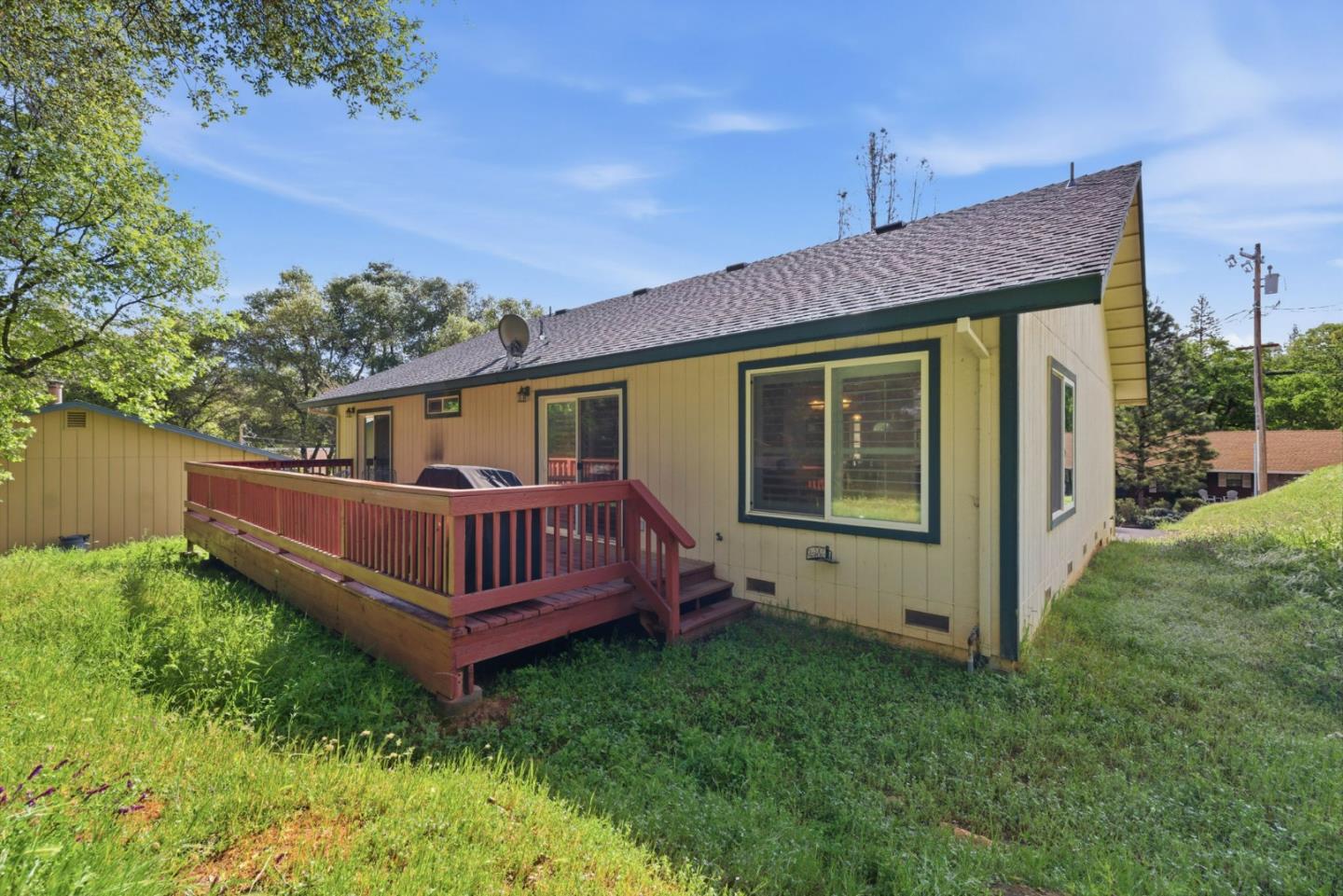 Detail Gallery Image 24 of 31 For 13074 Jackson Mill Dr, Groveland,  CA 95321 - 3 Beds | 2 Baths