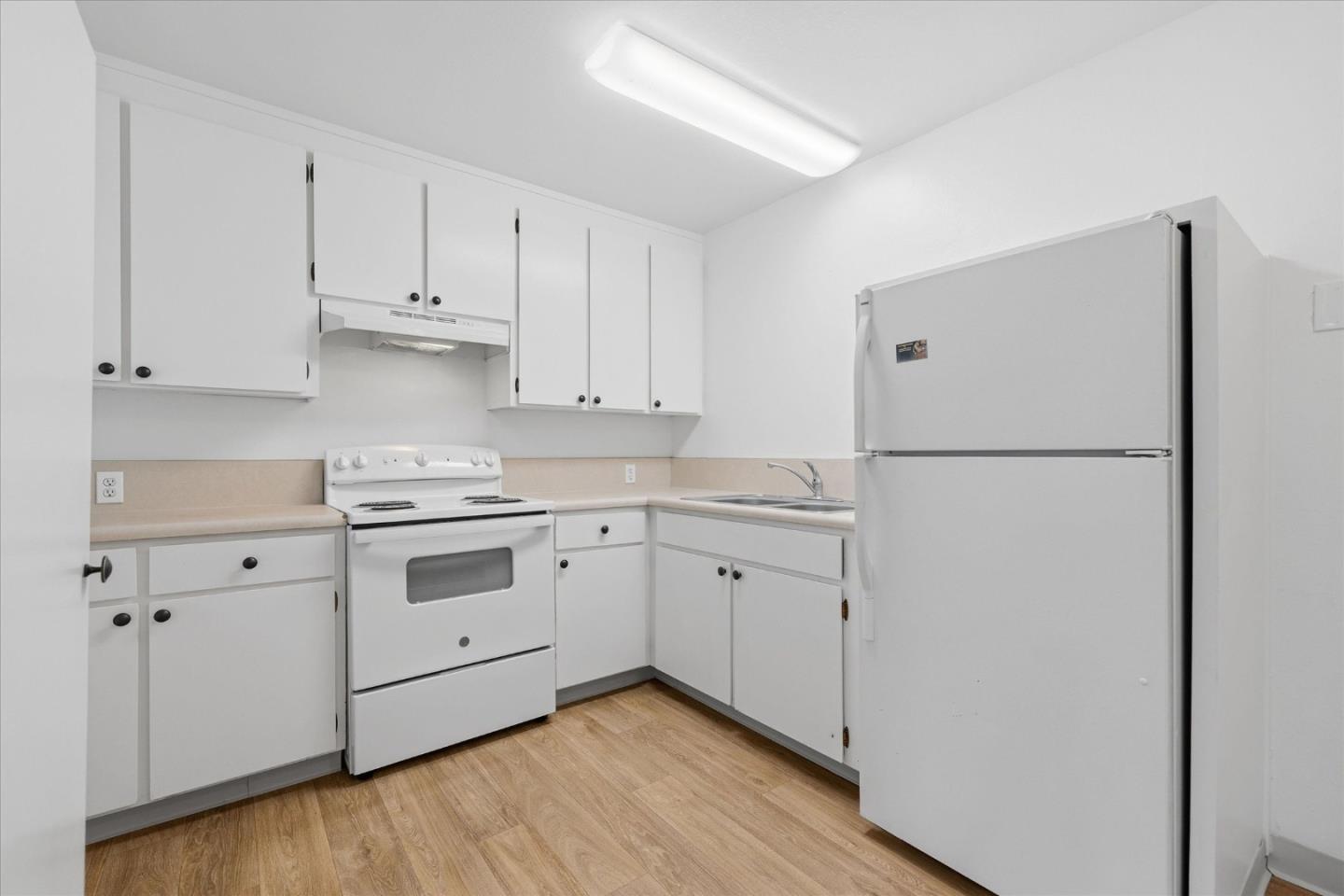 Detail Gallery Image 15 of 31 For 171 Marine Parade, Santa Cruz,  CA 95062 - – Beds | – Baths