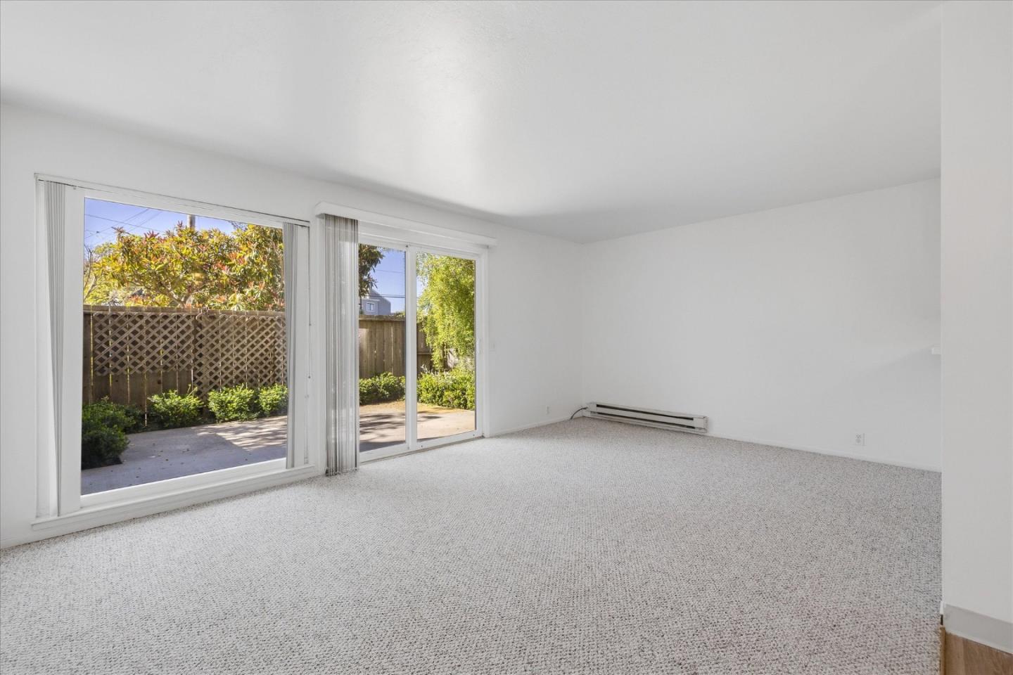 Detail Gallery Image 9 of 31 For 171 Marine Parade, Santa Cruz,  CA 95062 - – Beds | – Baths