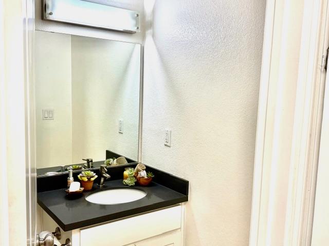 Detail Gallery Image 17 of 22 For 755 14th Ave #411,  Santa Cruz,  CA 95062 - 1 Beds | 1 Baths