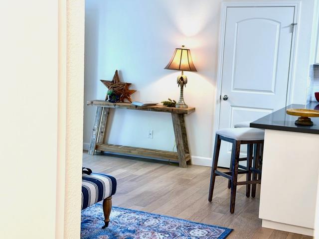 Detail Gallery Image 8 of 22 For 755 14th Ave #411,  Santa Cruz,  CA 95062 - 1 Beds | 1 Baths