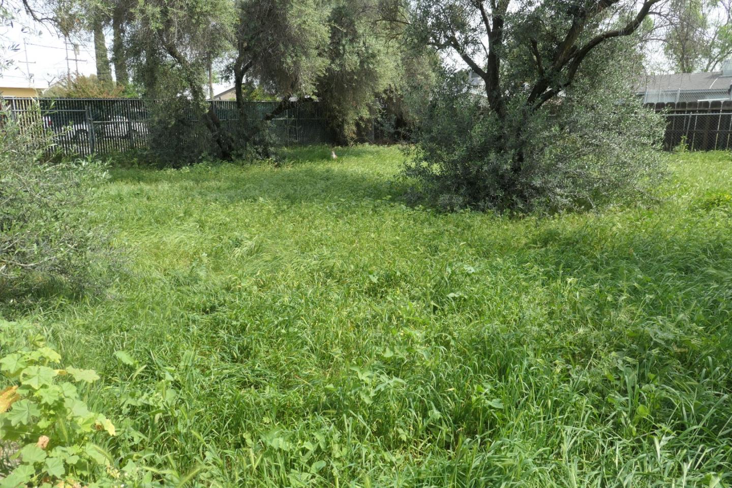 Detail Gallery Image 19 of 26 For 902 Mercey Springs Rd, Los Banos,  CA 93635 - 3 Beds | 2 Baths