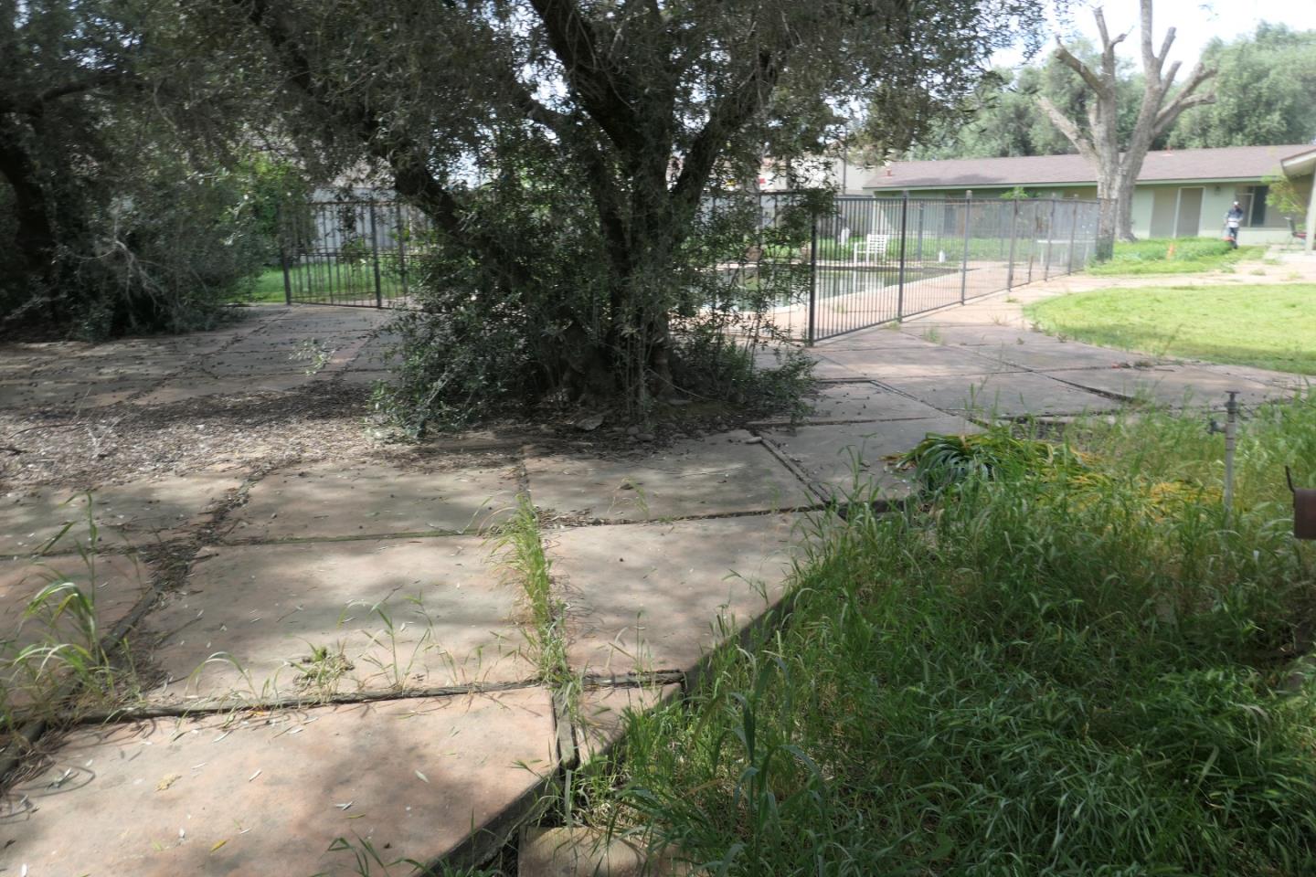 Detail Gallery Image 24 of 26 For 902 Mercey Springs Rd, Los Banos,  CA 93635 - 3 Beds | 2 Baths