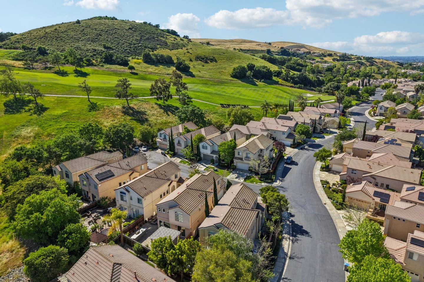 Detail Gallery Image 48 of 67 For 2222 Montevoit Ct, San Jose,  CA 95138 - 3 Beds | 3 Baths