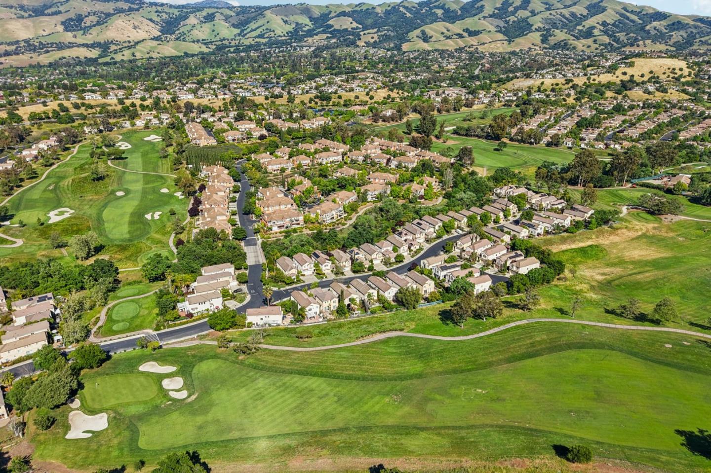 Detail Gallery Image 51 of 67 For 2222 Montevoit Ct, San Jose,  CA 95138 - 3 Beds | 3 Baths