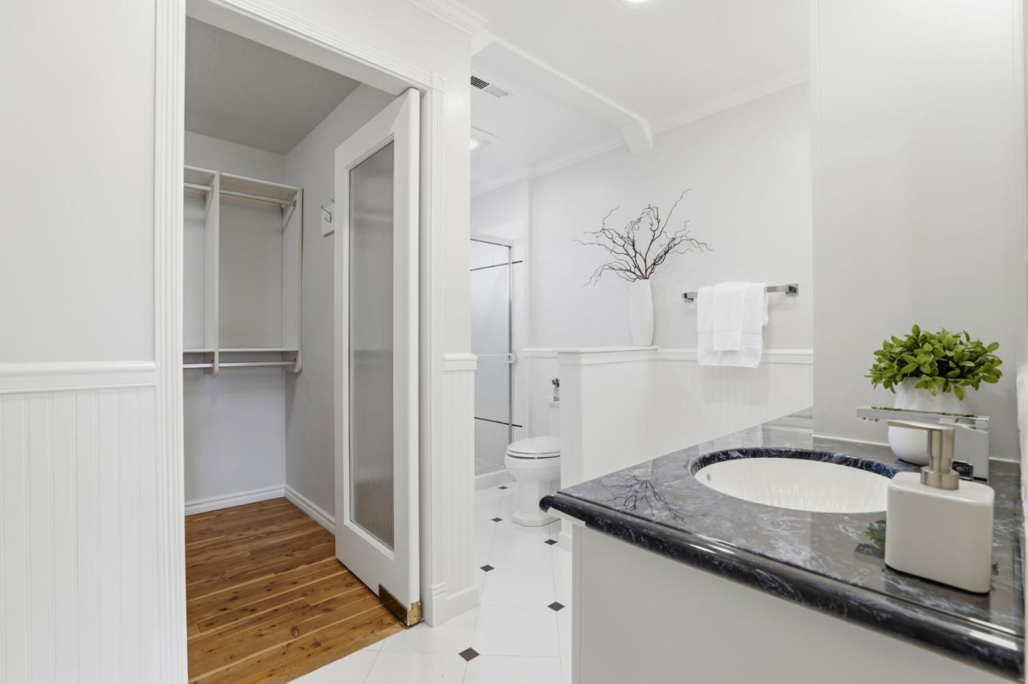 Photo #17: ML82042134 Listing: Photo #17