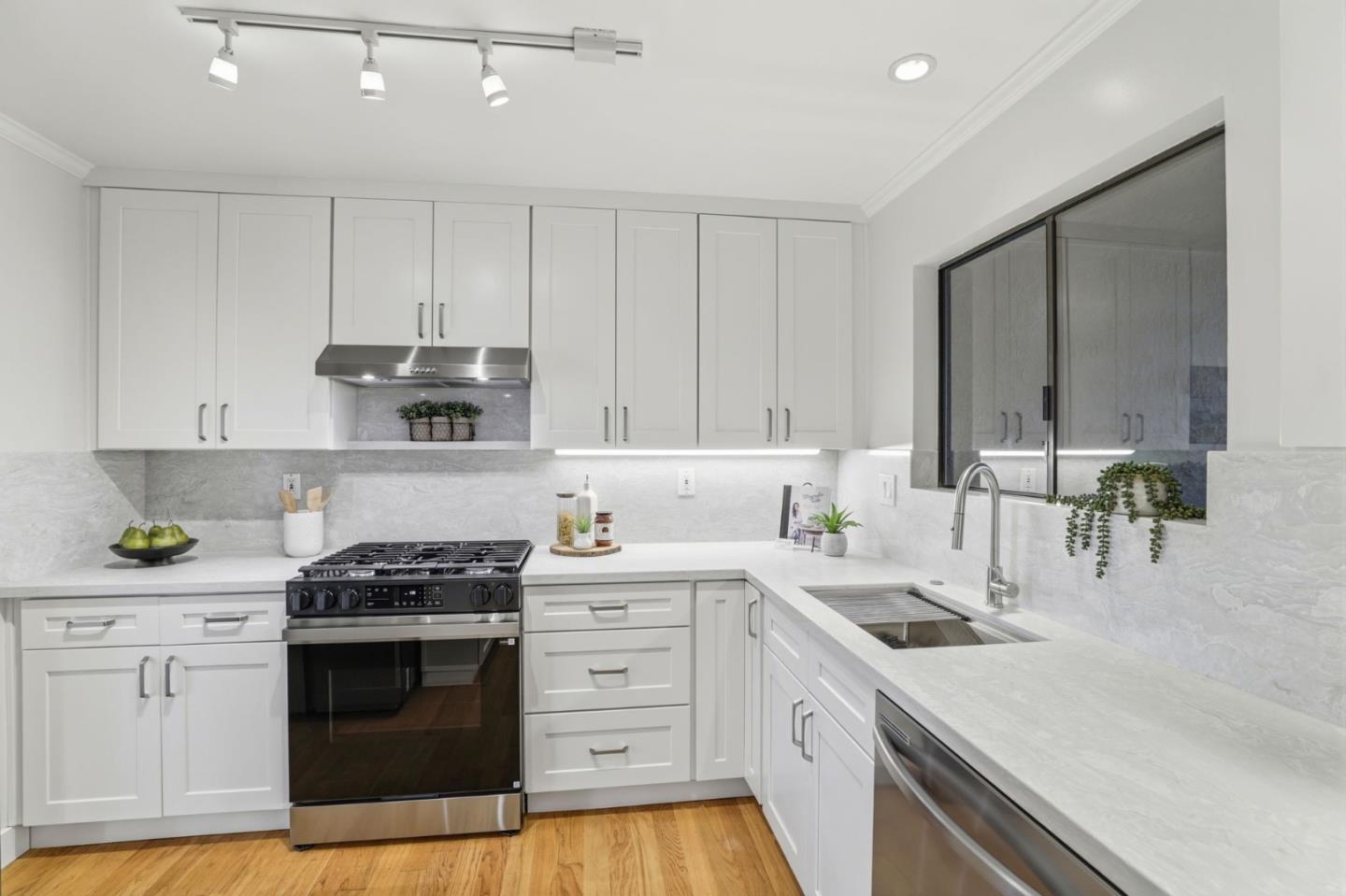 Photo #7: ML82042134 Listing: Photo #7