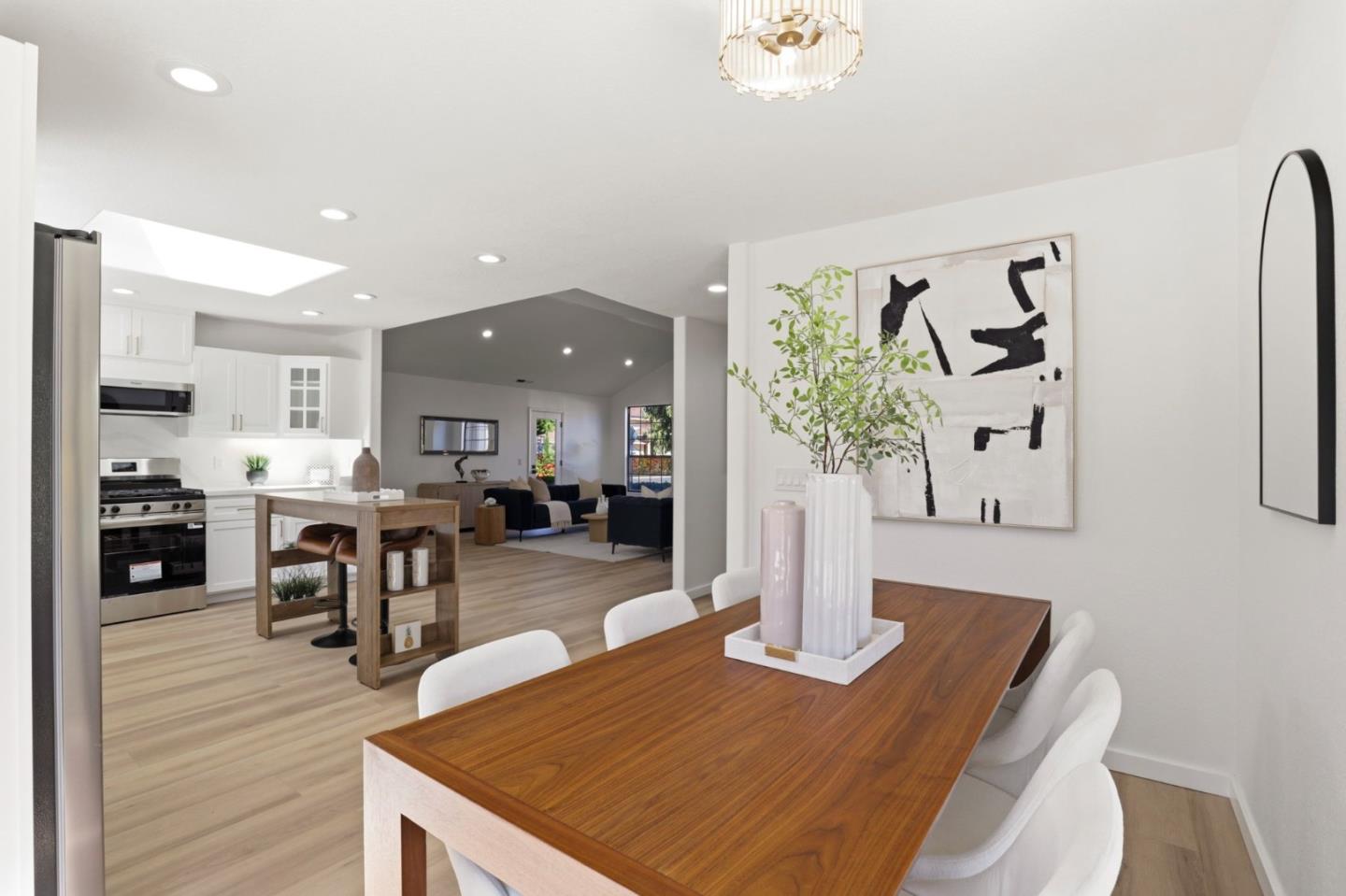 Detail Gallery Image 16 of 32 For 20730 Fargo Dr, Cupertino,  CA 95014 - 3 Beds | 2 Baths