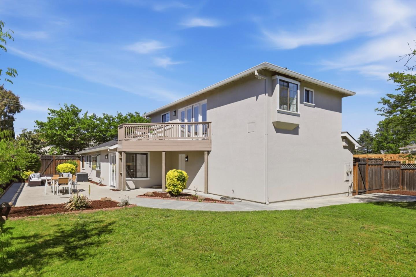 Detail Gallery Image 30 of 32 For 20730 Fargo Dr, Cupertino,  CA 95014 - 3 Beds | 2 Baths