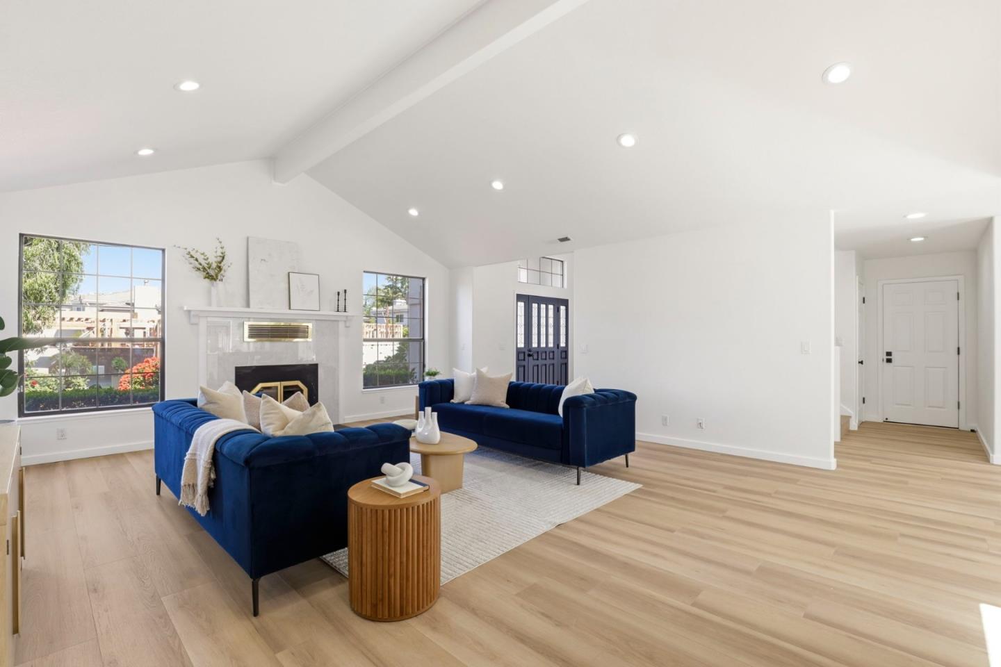 Detail Gallery Image 6 of 32 For 20730 Fargo Dr, Cupertino,  CA 95014 - 3 Beds | 2 Baths