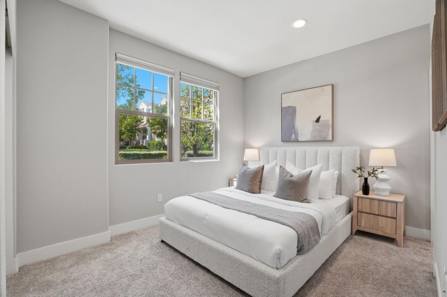 Detail Gallery Image 19 of 51 For 3102 Pyramid Way, Mountain View,  CA 94043 - 3 Beds | 3/1 Baths