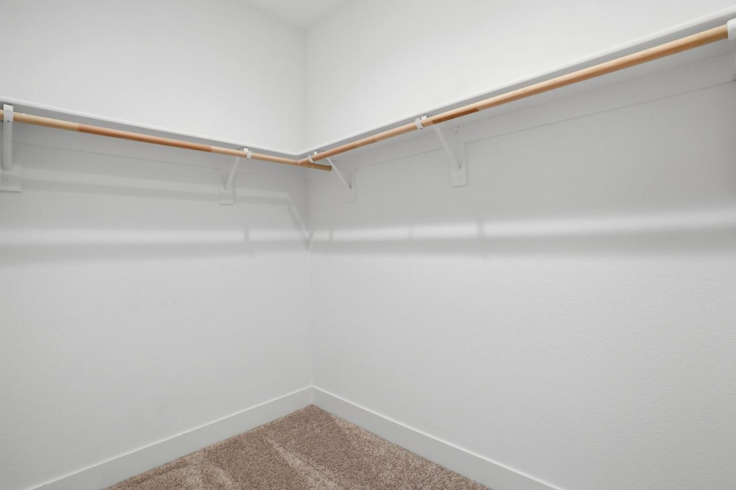 Detail Gallery Image 24 of 51 For 3102 Pyramid Way, Mountain View,  CA 94043 - 3 Beds | 3/1 Baths