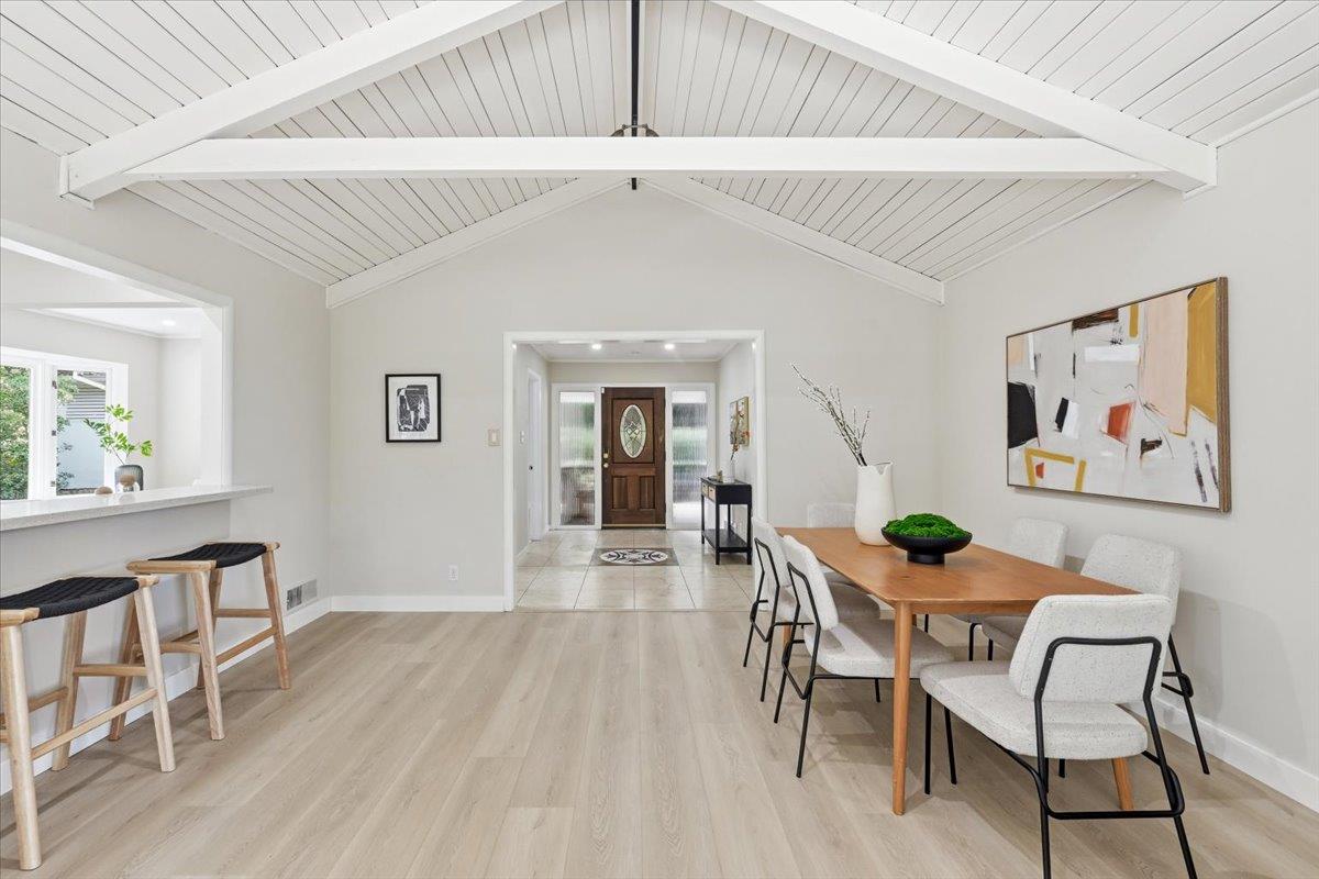 Detail Gallery Image 15 of 109 For 6 Spring Valley Ln, Millbrae,  CA 94030 - 6 Beds | 4 Baths