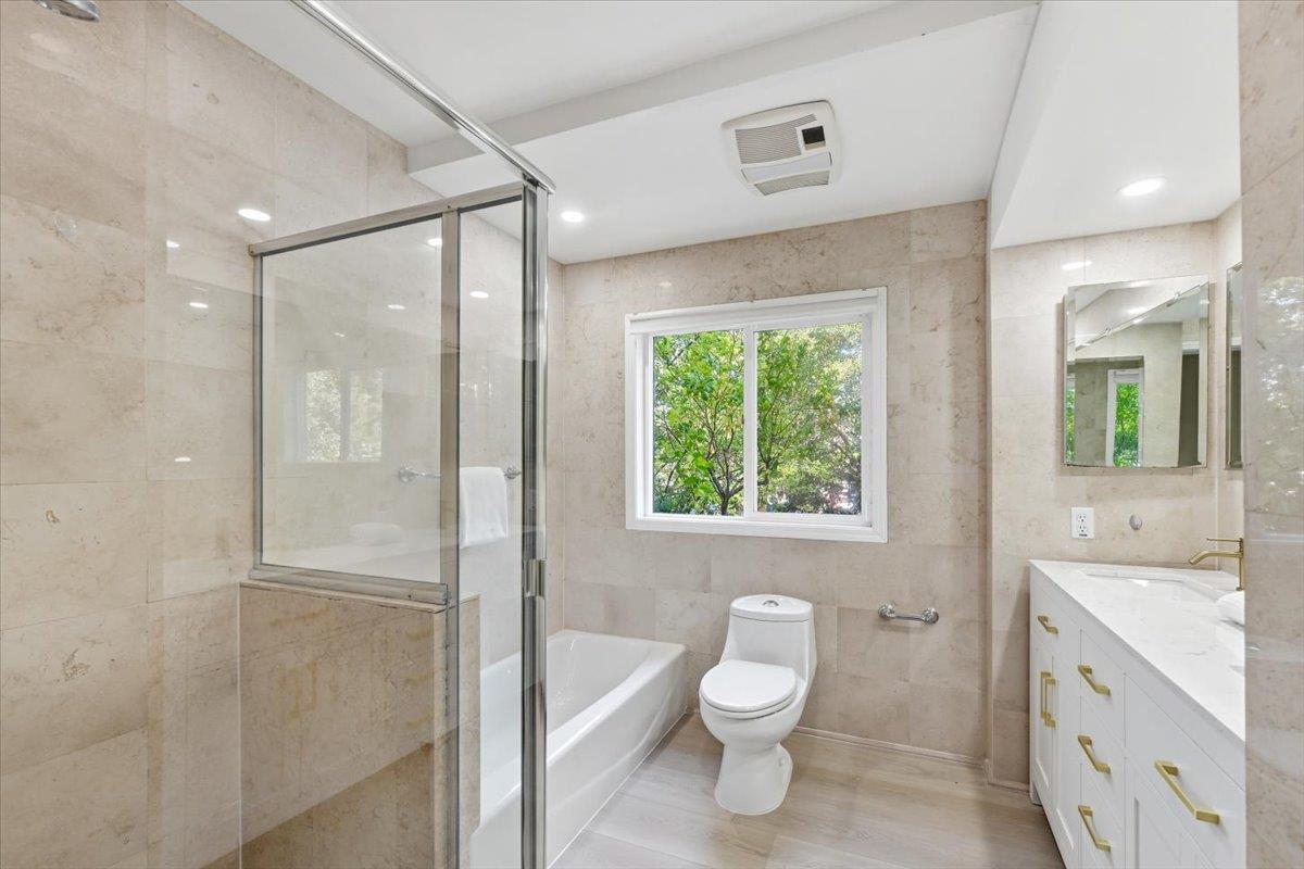 Detail Gallery Image 36 of 109 For 6 Spring Valley Ln, Millbrae,  CA 94030 - 6 Beds | 4 Baths