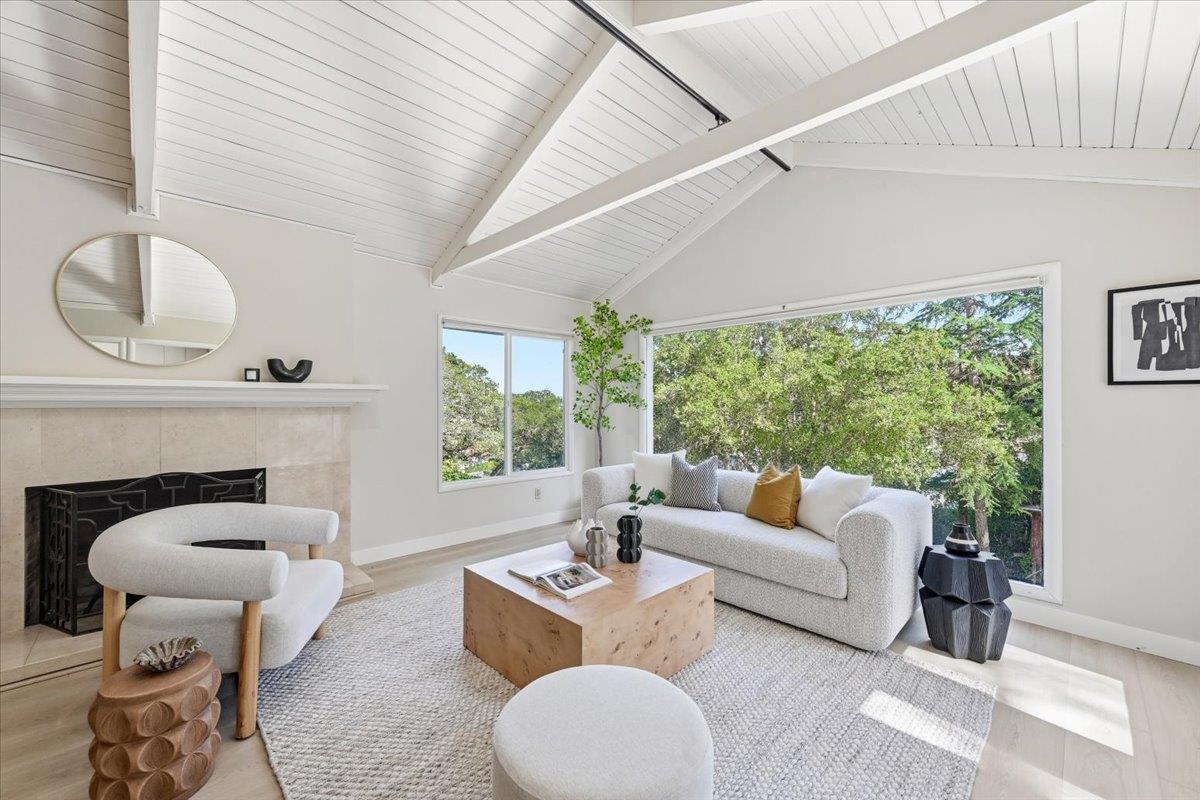 Detail Gallery Image 6 of 109 For 6 Spring Valley Ln, Millbrae,  CA 94030 - 6 Beds | 4 Baths