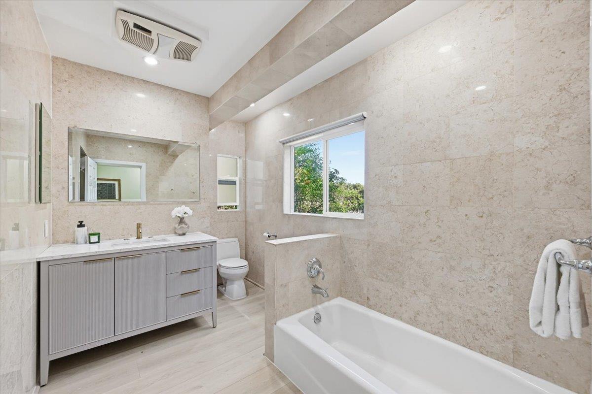 Detail Gallery Image 67 of 109 For 6 Spring Valley Ln, Millbrae,  CA 94030 - 6 Beds | 4 Baths