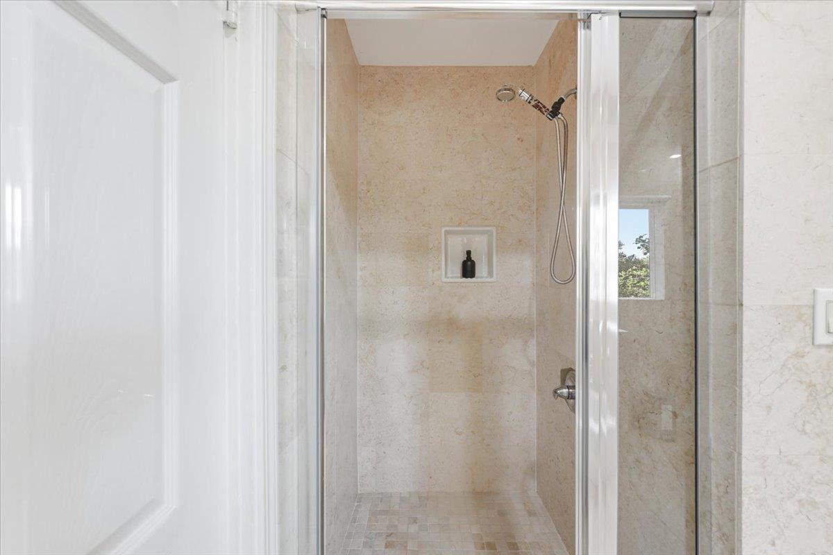 Detail Gallery Image 68 of 109 For 6 Spring Valley Ln, Millbrae,  CA 94030 - 6 Beds | 4 Baths