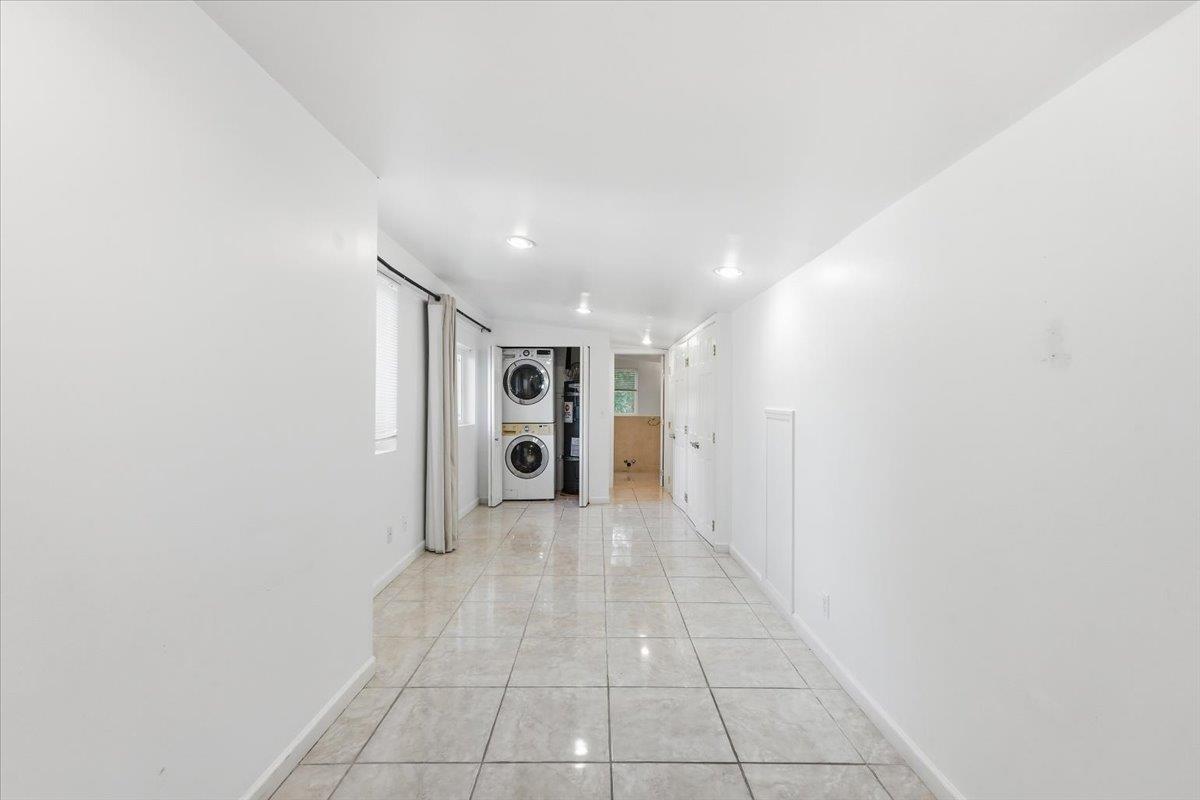 Detail Gallery Image 86 of 109 For 6 Spring Valley Ln, Millbrae,  CA 94030 - 6 Beds | 4 Baths