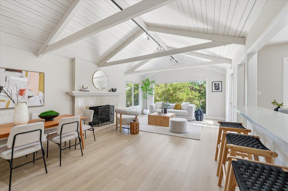 Detail Gallery Image 9 of 109 For 6 Spring Valley Ln, Millbrae,  CA 94030 - 6 Beds | 4 Baths