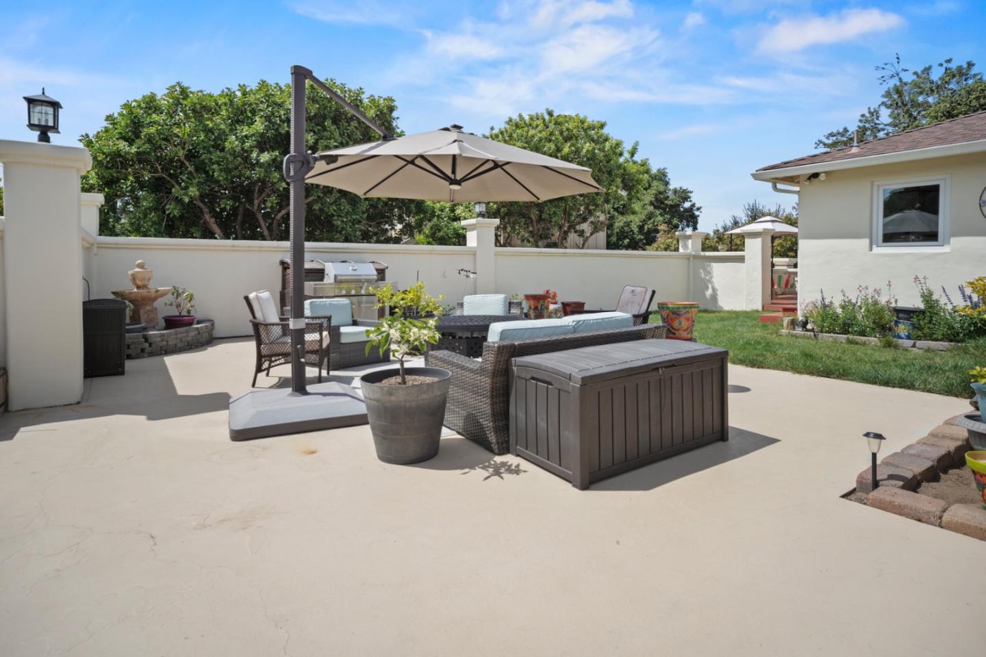 Detail Gallery Image 3 of 39 For 185 Monte Vista Dr, Aptos,  CA 95003 - 3 Beds | 2 Baths