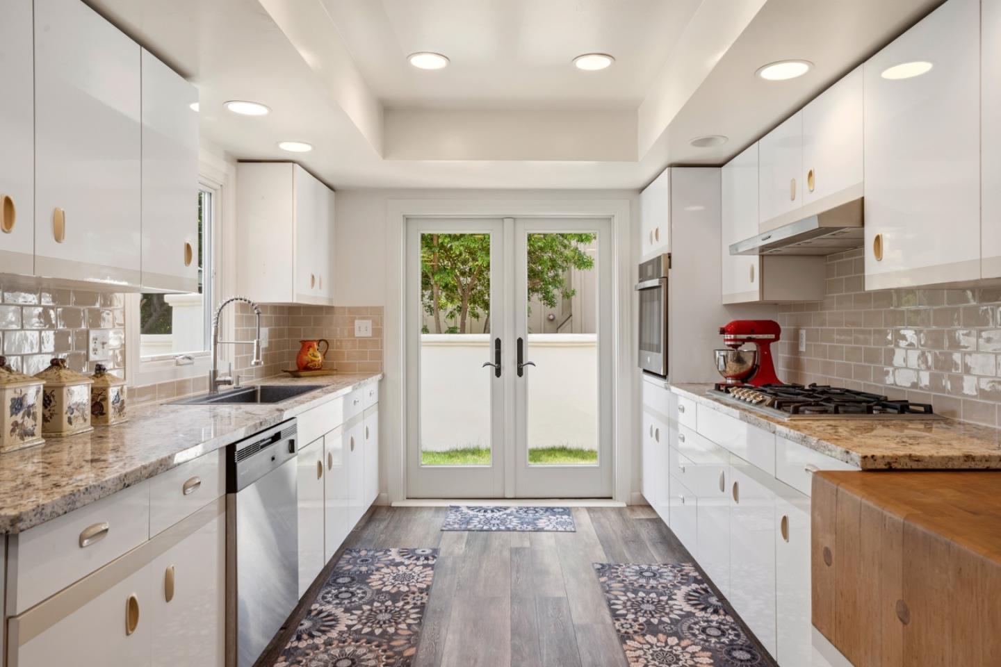 Detail Gallery Image 4 of 39 For 185 Monte Vista Dr, Aptos,  CA 95003 - 3 Beds | 2 Baths