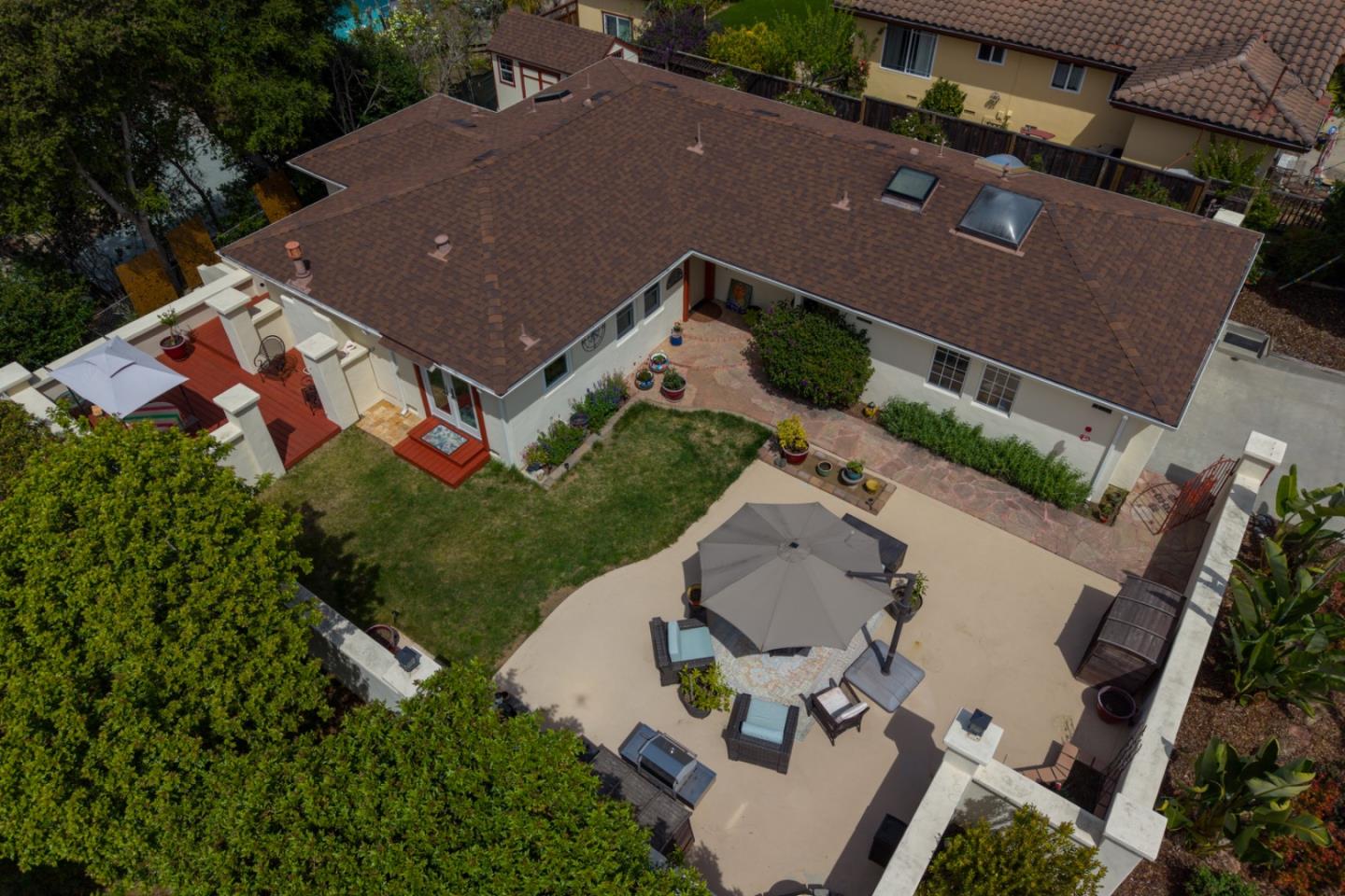 Detail Gallery Image 8 of 39 For 185 Monte Vista Dr, Aptos,  CA 95003 - 3 Beds | 2 Baths