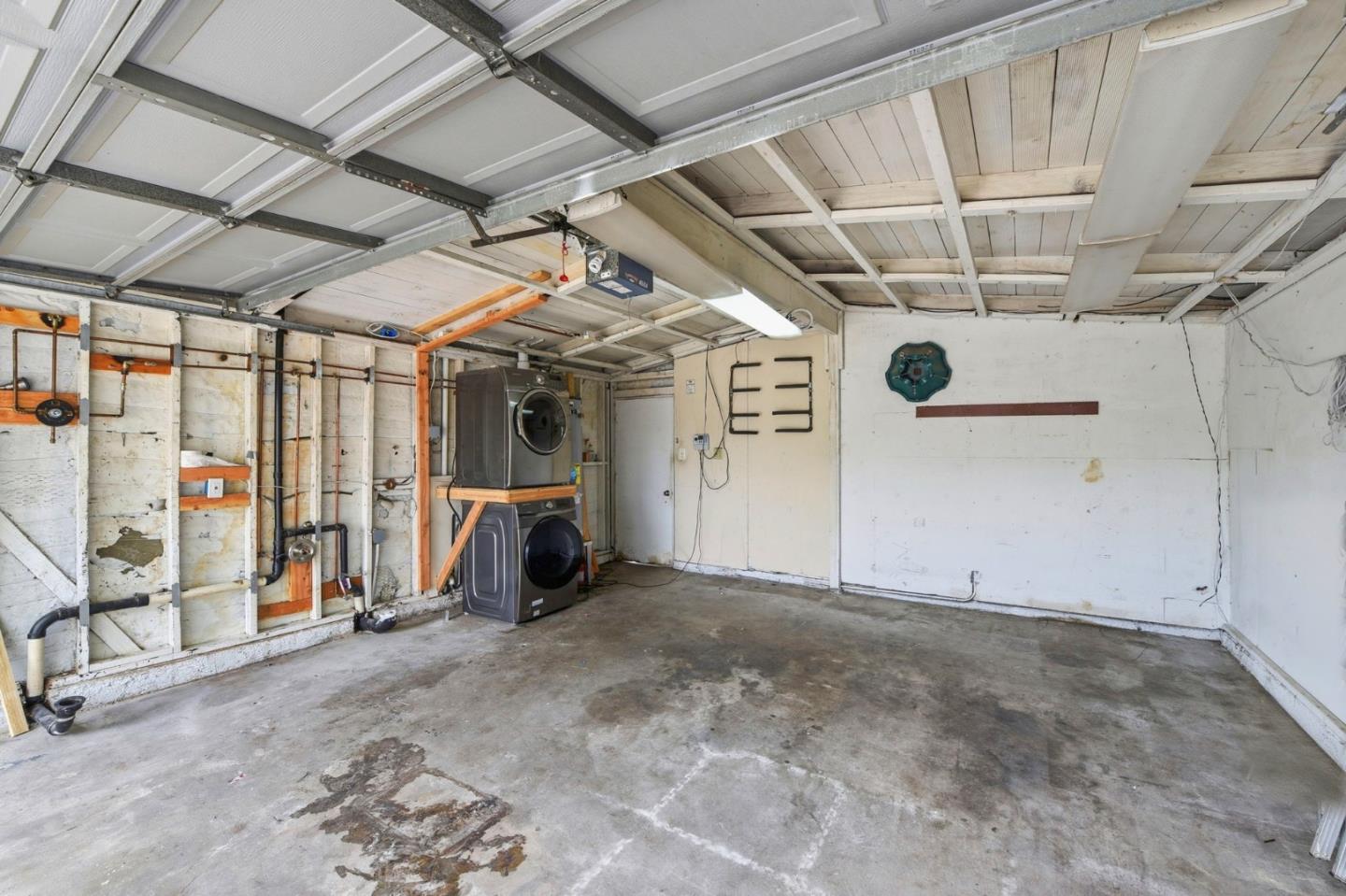 Detail Gallery Image 29 of 41 For 794 Lakemuir Dr, Sunnyvale,  CA 94089 - 3 Beds | 2 Baths