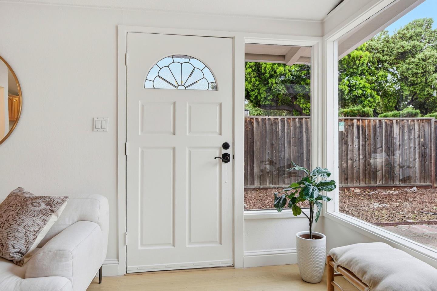 Detail Gallery Image 4 of 41 For 794 Lakemuir Dr, Sunnyvale,  CA 94089 - 3 Beds | 2 Baths