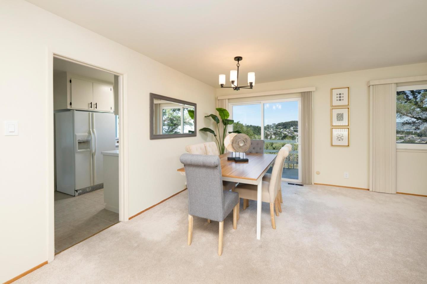 Detail Gallery Image 12 of 41 For 1255 Tuolumne Rd, Millbrae,  CA 94030 - 3 Beds | 2/1 Baths