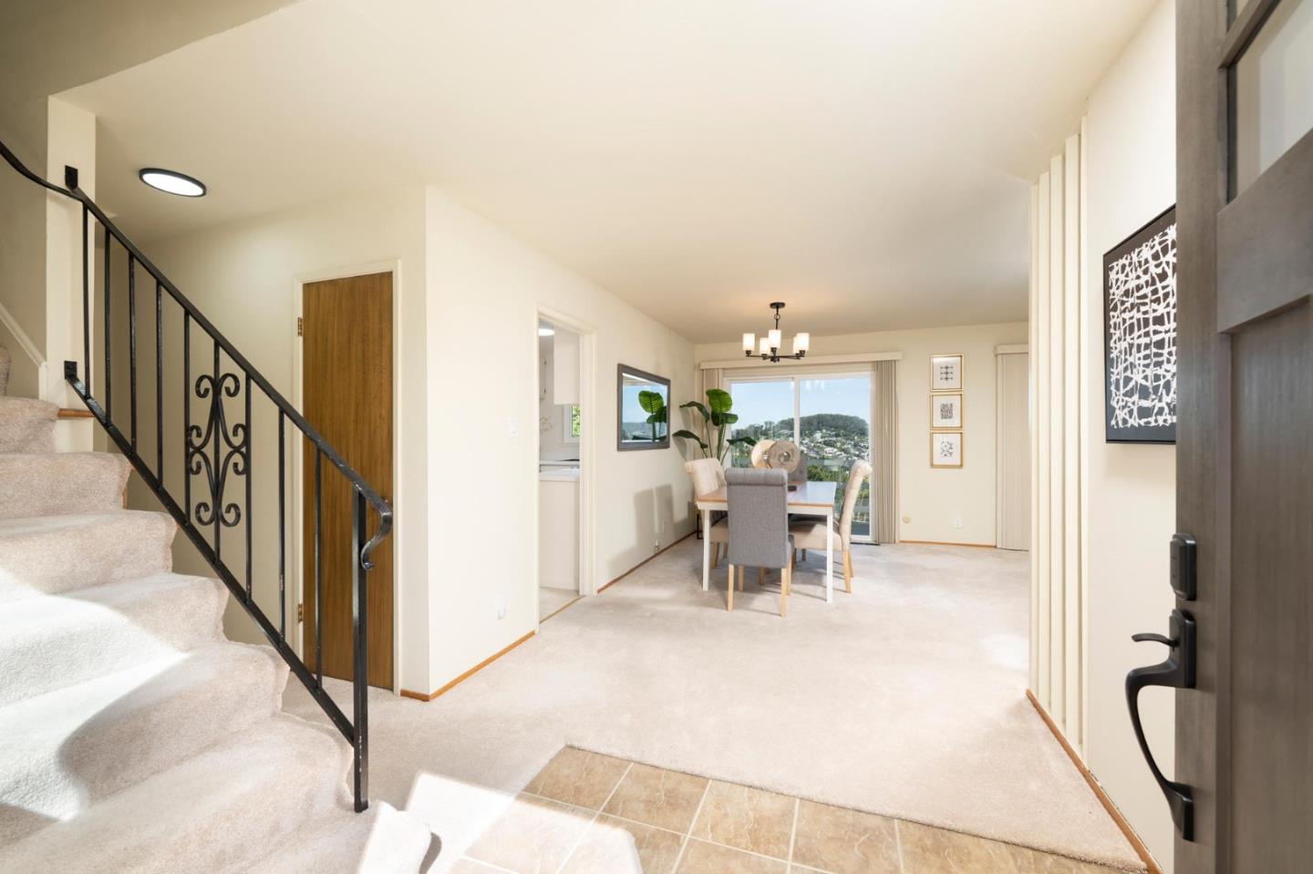 Detail Gallery Image 5 of 41 For 1255 Tuolumne Rd, Millbrae,  CA 94030 - 3 Beds | 2/1 Baths