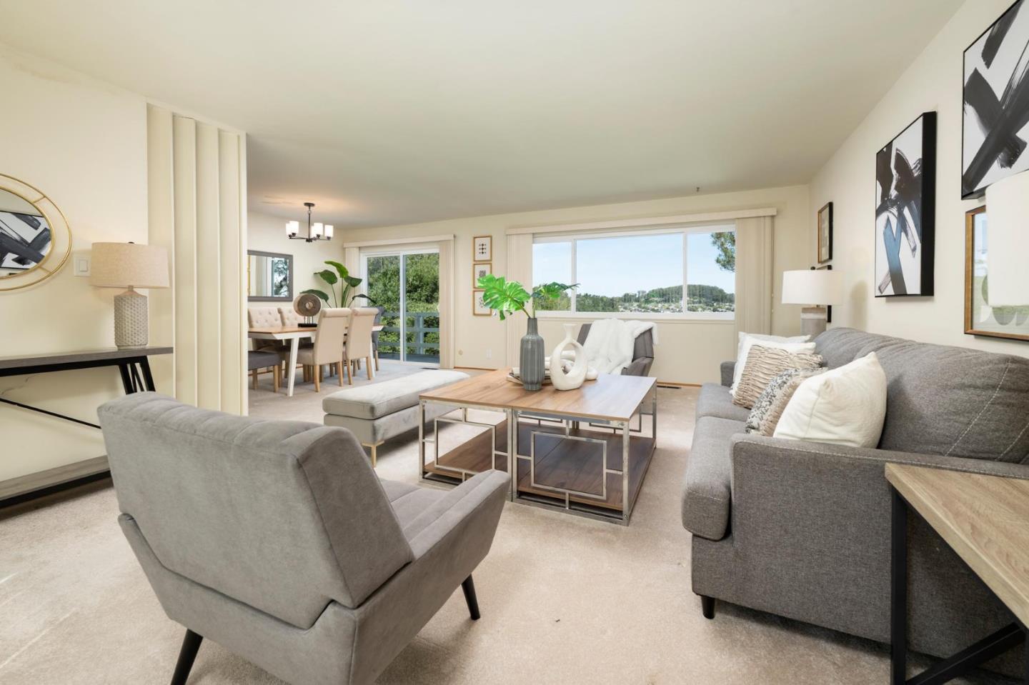 Detail Gallery Image 9 of 41 For 1255 Tuolumne Rd, Millbrae,  CA 94030 - 3 Beds | 2/1 Baths