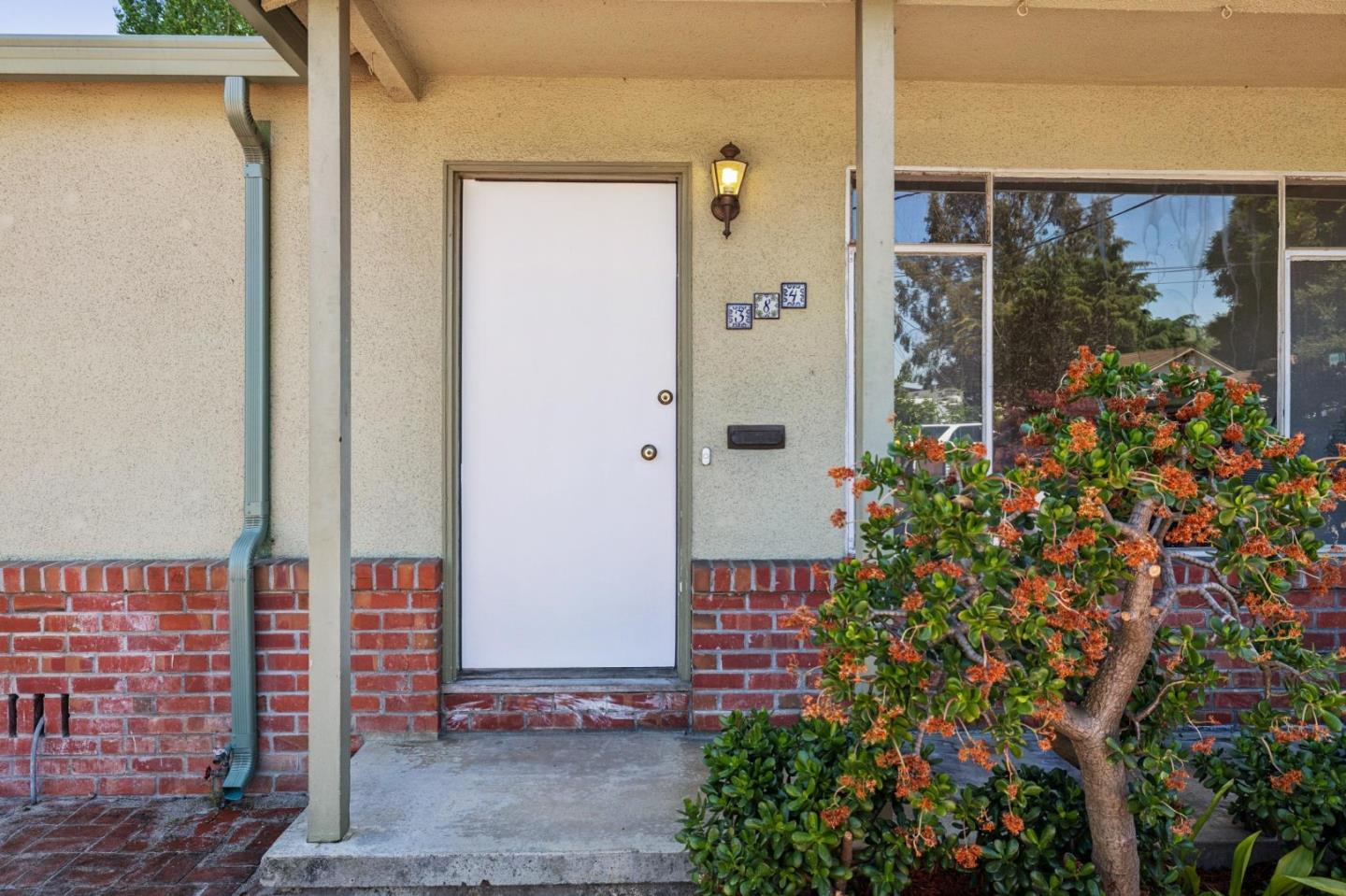 Detail Gallery Image 11 of 66 For 384 Beemer Ave, Sunnyvale,  CA 94086 - 4 Beds | 3 Baths