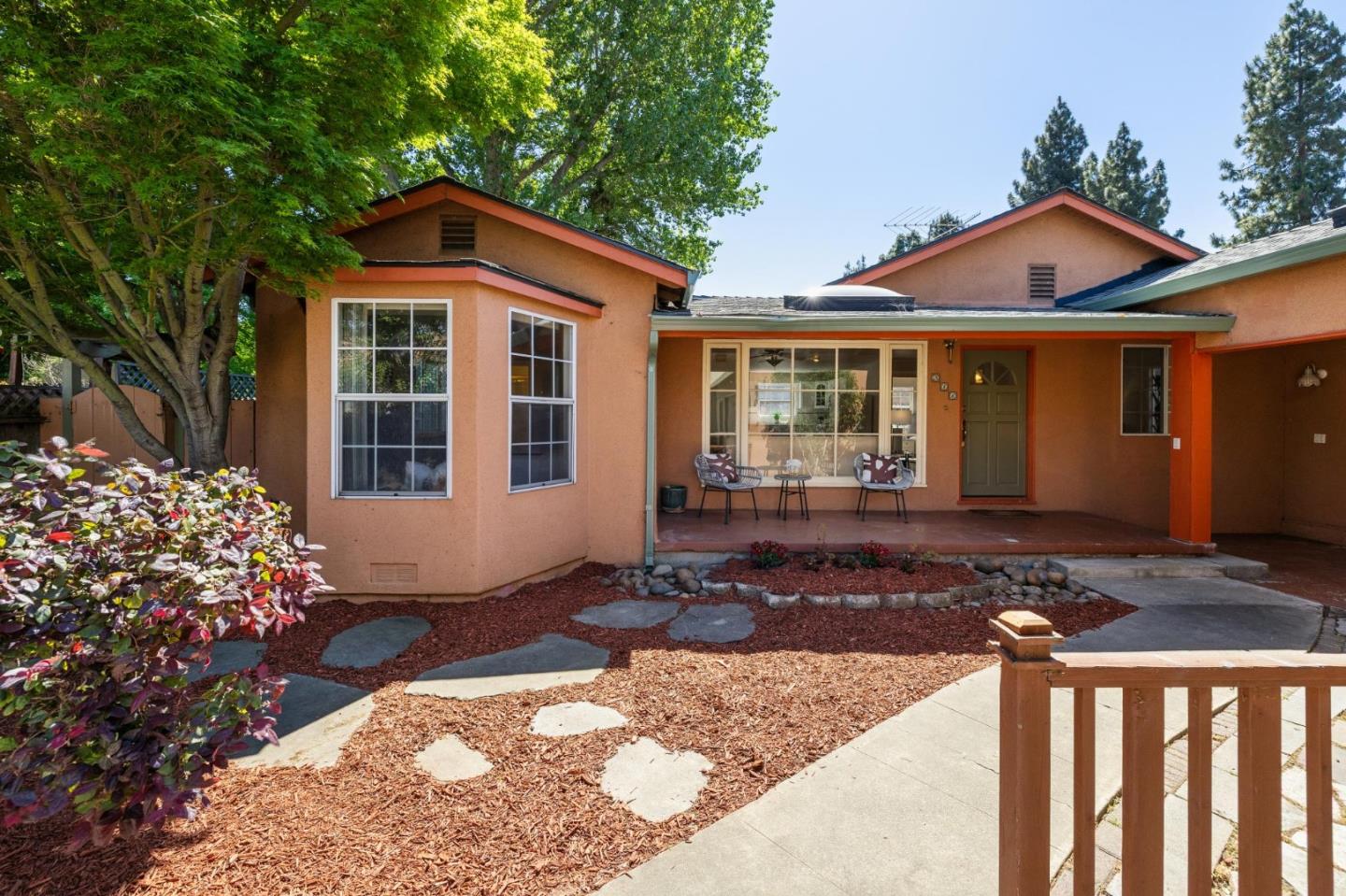 384 Beemer Avenue, Sunnyvale, CA, 94086