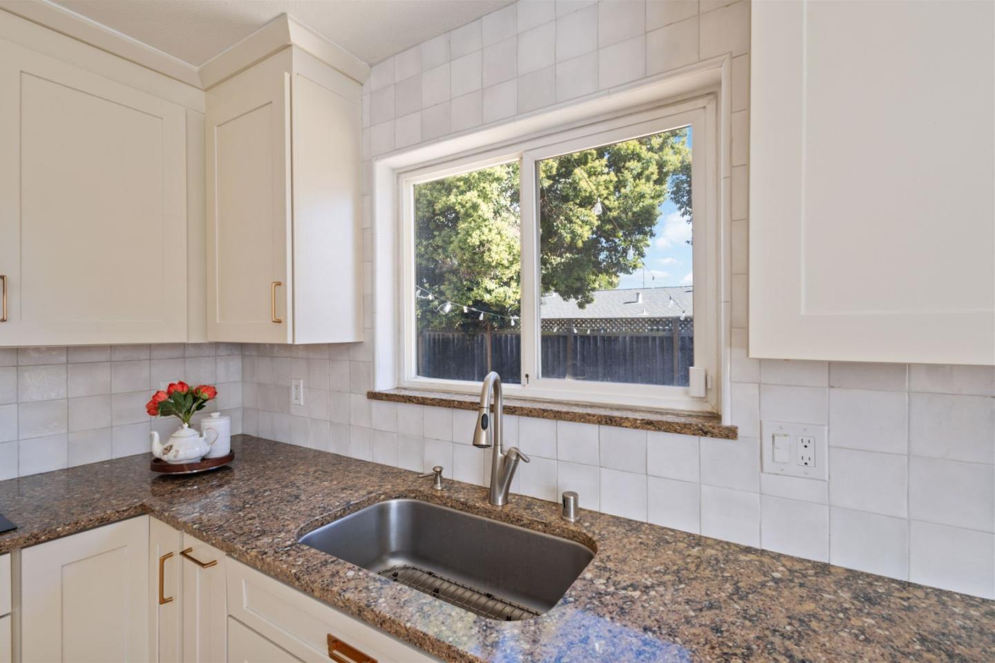 Detail Gallery Image 9 of 19 For 3959 Purdue Way, Livermore,  CA 94550 - 3 Beds | 2 Baths