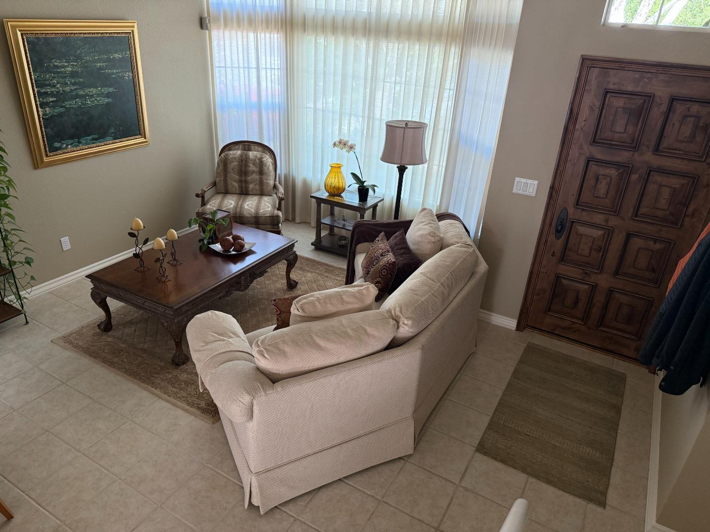 Detail Gallery Image 4 of 40 For 7389 Forsum Rd, San Jose,  CA 95138 - 3 Beds | 2/1 Baths