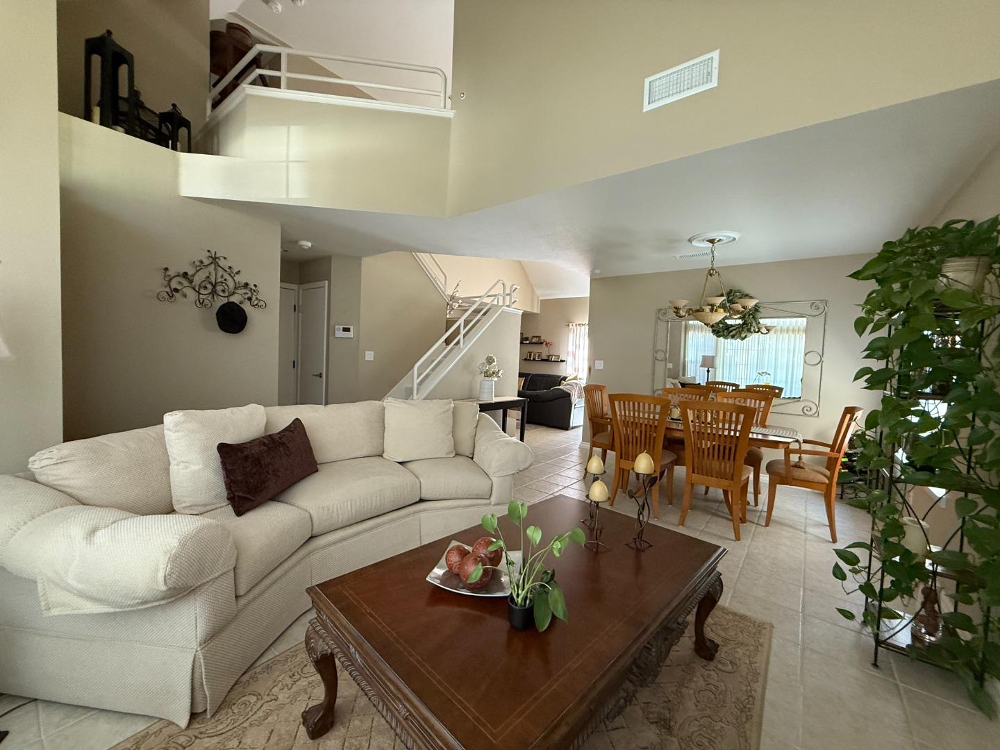 Detail Gallery Image 6 of 40 For 7389 Forsum Rd, San Jose,  CA 95138 - 3 Beds | 2/1 Baths