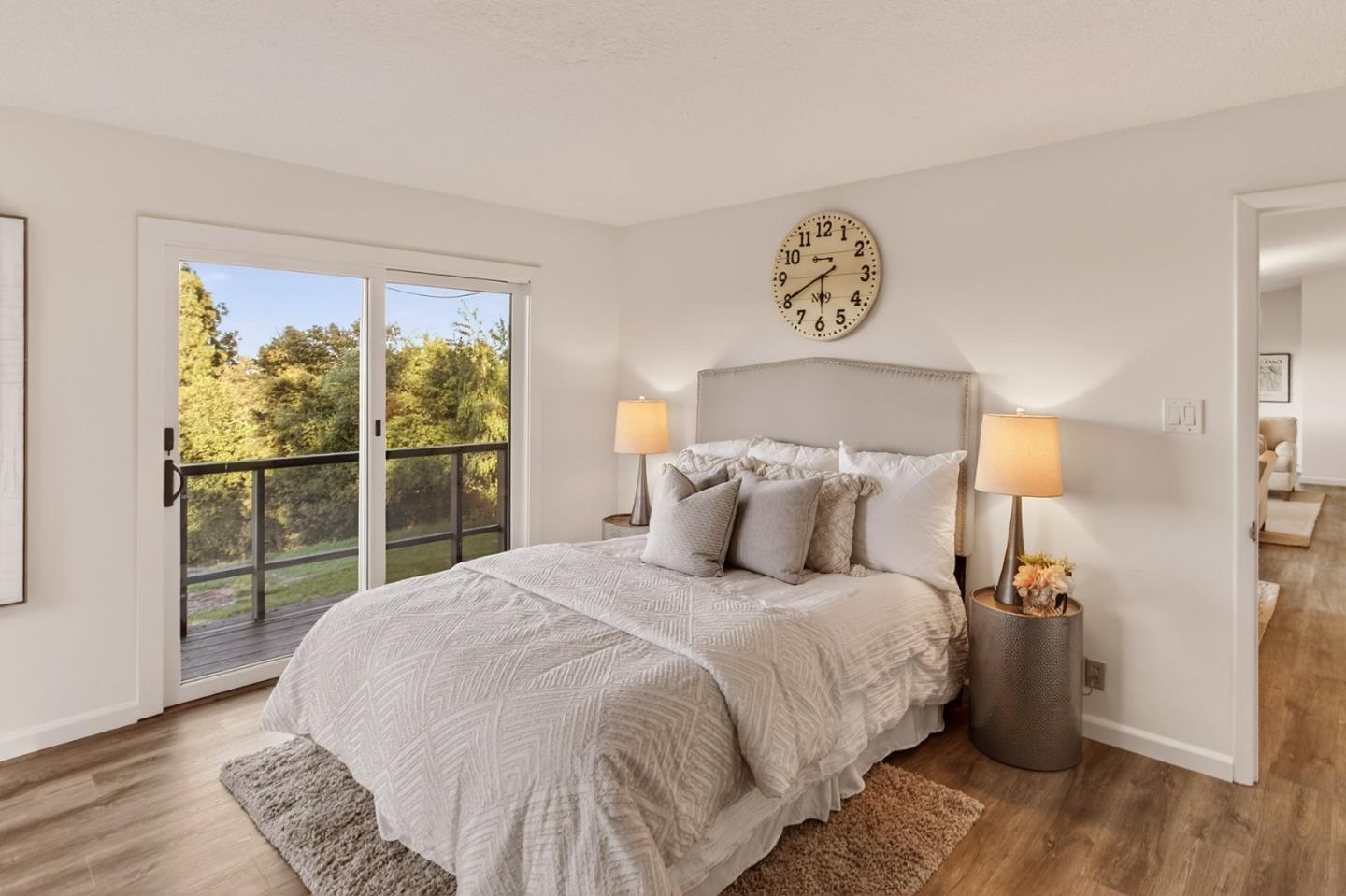 Detail Gallery Image 10 of 23 For 20255 Skyline Blvd, Woodside,  CA 94062 - 3 Beds | 3 Baths