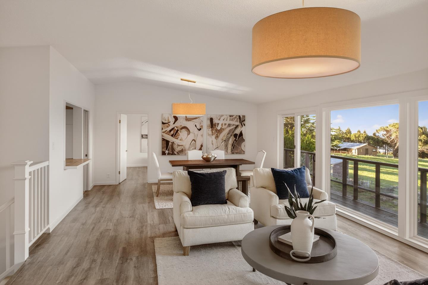 Detail Gallery Image 5 of 23 For 20255 Skyline Blvd, Woodside,  CA 94062 - 3 Beds | 3 Baths