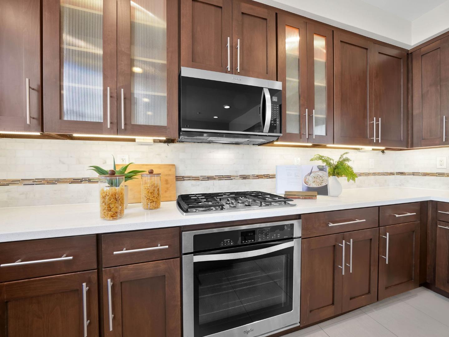 Detail Gallery Image 14 of 36 For 1044 Keeble Ct, San Jose,  CA 95126 - 2 Beds | 2/1 Baths