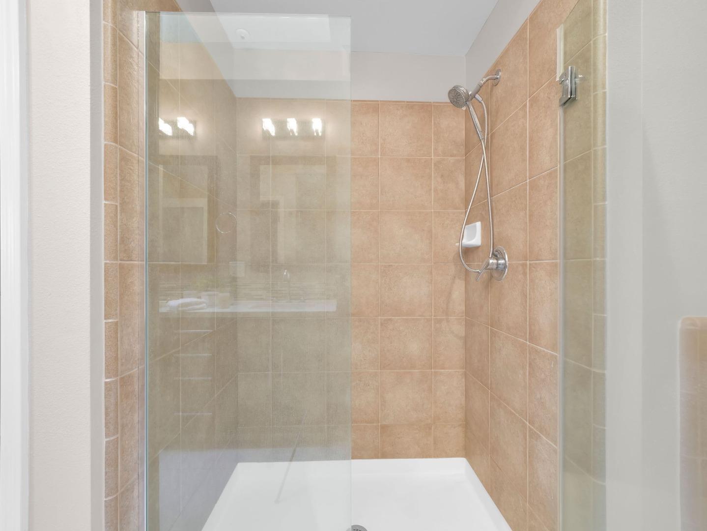 Detail Gallery Image 24 of 36 For 1044 Keeble Ct, San Jose,  CA 95126 - 2 Beds | 2/1 Baths